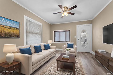 Tiny photo for 125 S BIRCHWOOD Avenue, Davenport, IA 52802 (MLS # QC4269782)