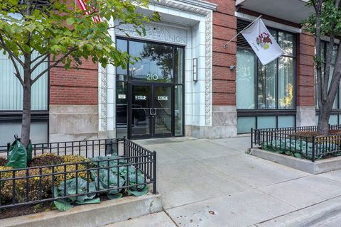 Tiny photo for 210 S Desplaines Street #710, Chicago, IL 60661 (MLS # 12484390)
