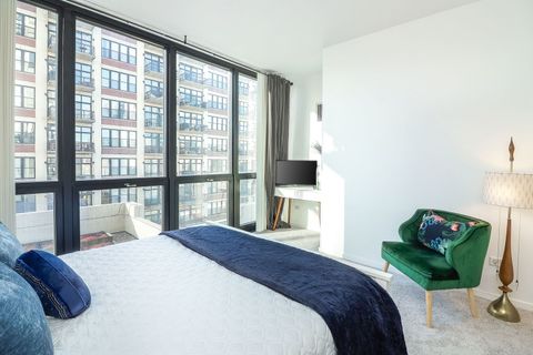 Tiny photo for 210 S Desplaines Street #710, Chicago, IL 60661 (MLS # 12484390)