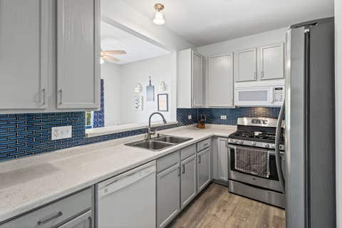 Tiny photo for 1104 Colonial Drive, Joliet, IL 60432 (MLS # 12729759)