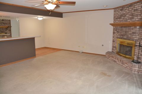 Tiny photo for 17155 Kamp Court #9, Tinley Park, IL 60487 (MLS # 12462769)