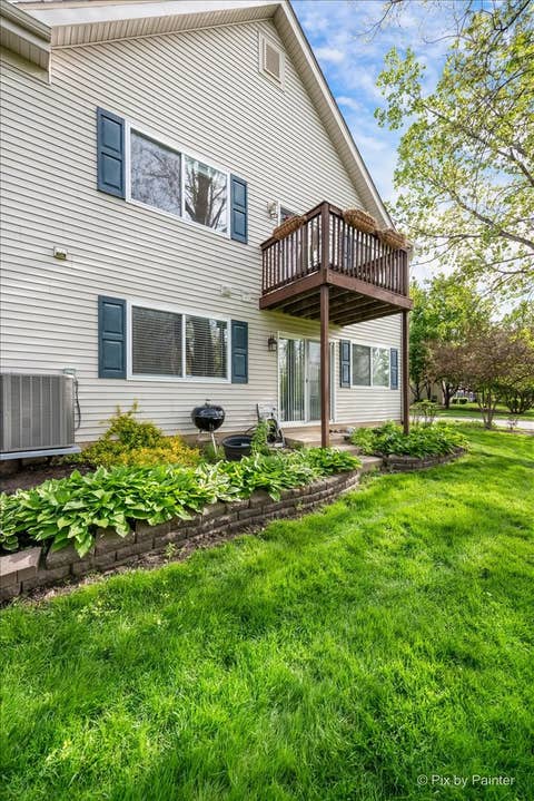 Tiny photo for 67 Samuel Drive, Streamwood, IL 60107 (MLS # 12642326)