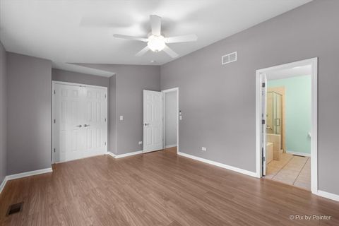 Tiny photo for 67 Samuel Drive, Streamwood, IL 60107 (MLS # 12642326)