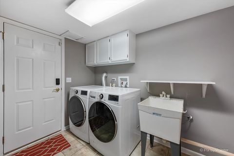 Tiny photo for 67 Samuel Drive, Streamwood, IL 60107 (MLS # 12642326)