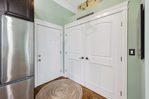 Tiny photo for 5962 N East Circle Avenue #7, Chicago, IL 60631 (MLS # 12610261)