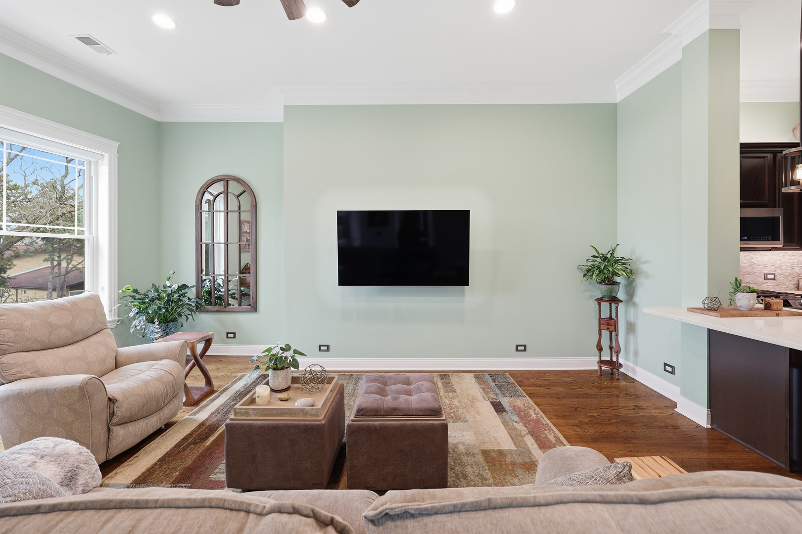 5962 N East Circle Avenue 7