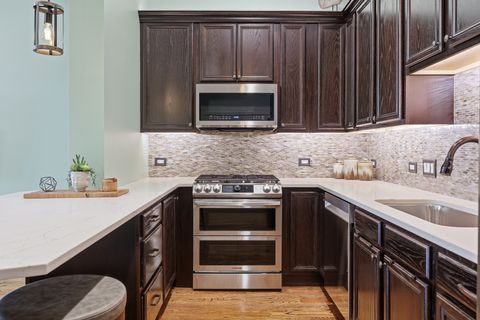 Tiny photo for 5962 N East Circle Avenue #7, Chicago, IL 60631 (MLS # 12610261)