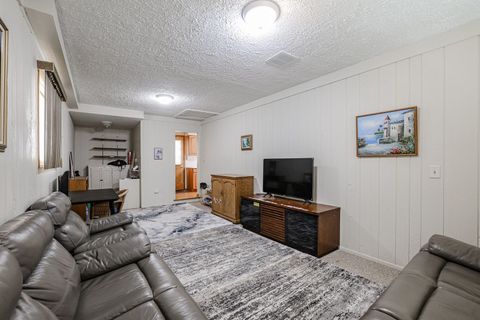 Tiny photo for 370 E Elk Grove Boulevard, Elk Grove Village, IL 60007 (MLS # 12526647)