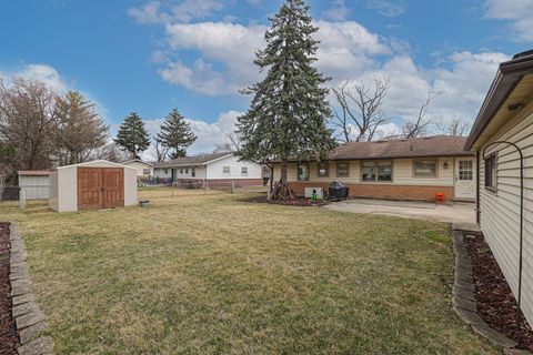 Tiny photo for 370 E Elk Grove Boulevard, Elk Grove Village, IL 60007 (MLS # 12526647)