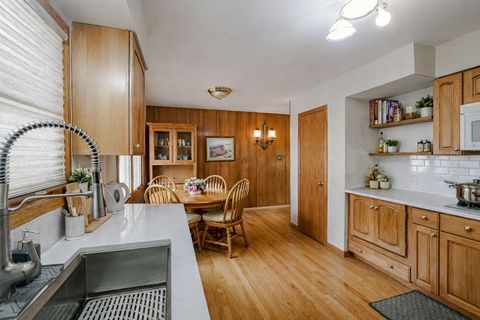 Tiny photo for 370 E Elk Grove Boulevard, Elk Grove Village, IL 60007 (MLS # 12526647)