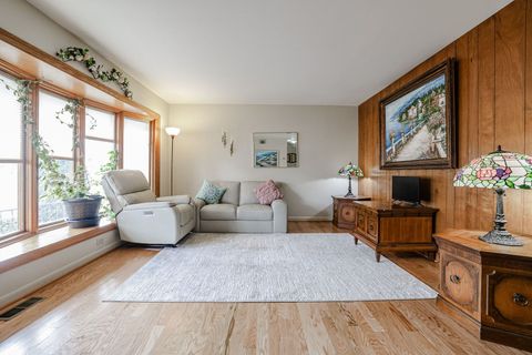 Tiny photo for 370 E Elk Grove Boulevard, Elk Grove Village, IL 60007 (MLS # 12526647)