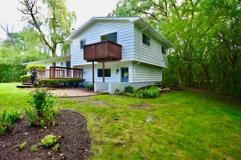 Tiny photo for 26890 N Longwood Road, Lake Forest, IL 60045 (MLS # 12703708)