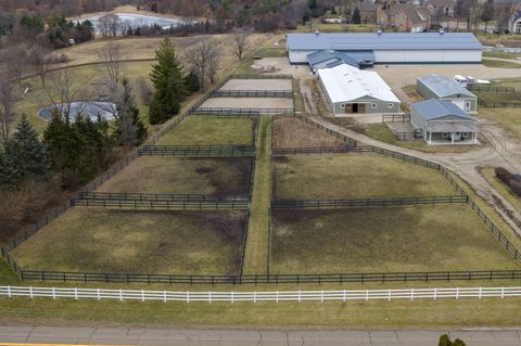 Tiny photo for 27802 N Owens Road, Mundelein, IL 60060 (MLS # 12540009)