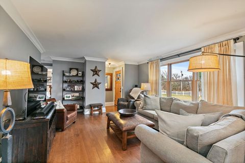 Tiny photo for 27802 N Owens Road, Mundelein, IL 60060 (MLS # 12540009)