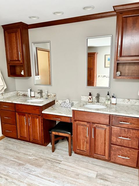 Tiny photo for 9335 Fox Run Circle, Frankfort, IL 60423 (MLS # 12498287)