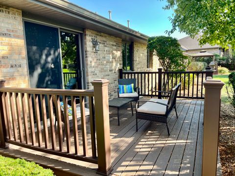 Tiny photo for 9335 Fox Run Circle, Frankfort, IL 60423 (MLS # 12498287)