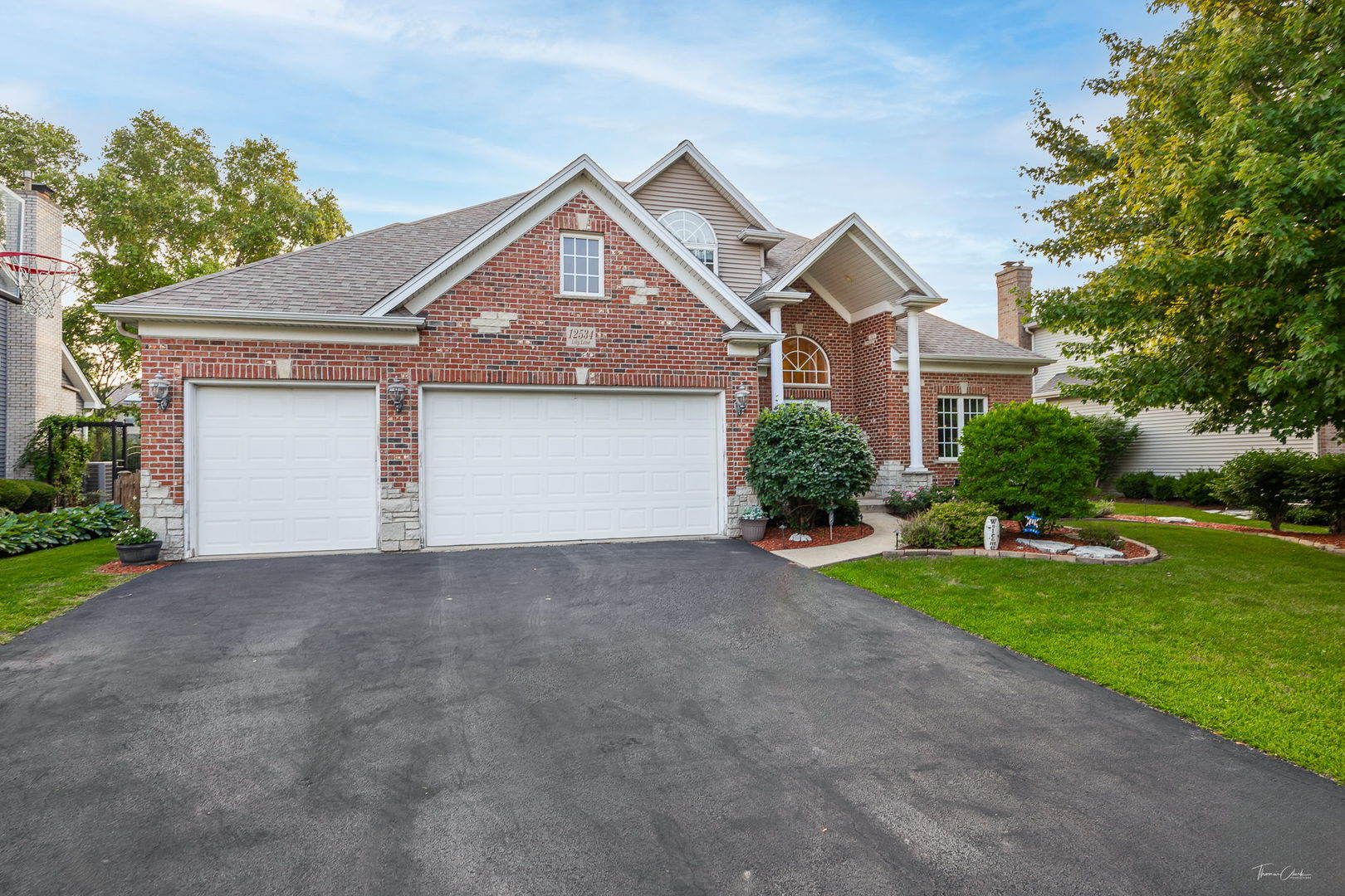12534 Lily Lane