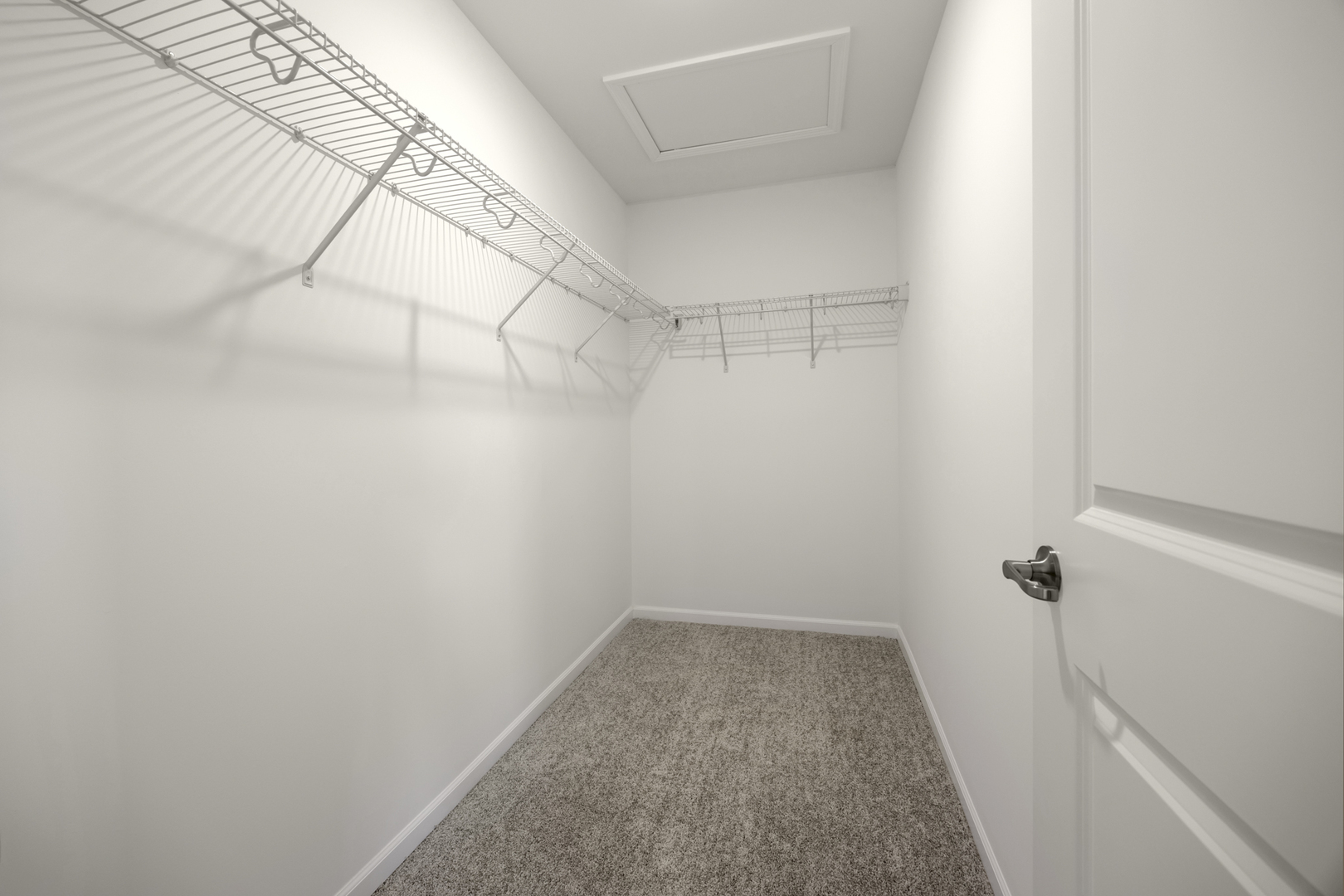 Crystal Lake, Illinois 60012, United States, 3 Bedrooms Bedrooms, ,3 BathroomsBathrooms,Residential,Active,237649