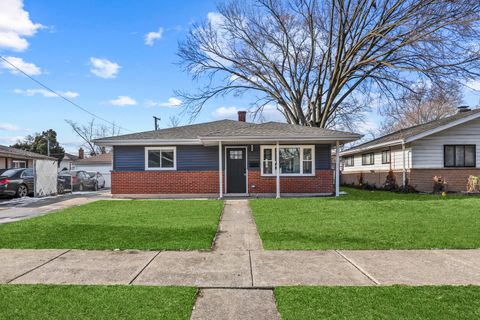 Photo of 15214 Dorchester Avenue, Dolton, IL 60419 (MLS # 12539772)