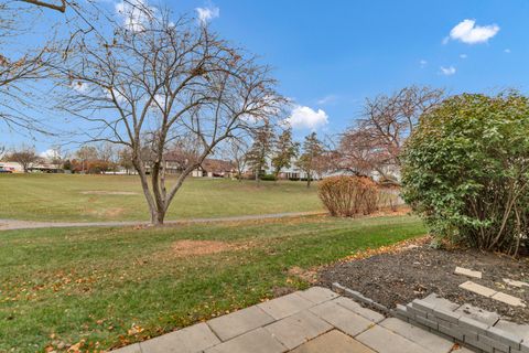 Tiny photo for 1941 Quaker Hollow Lane #1941, Streamwood, IL 60107 (MLS # 12520560)