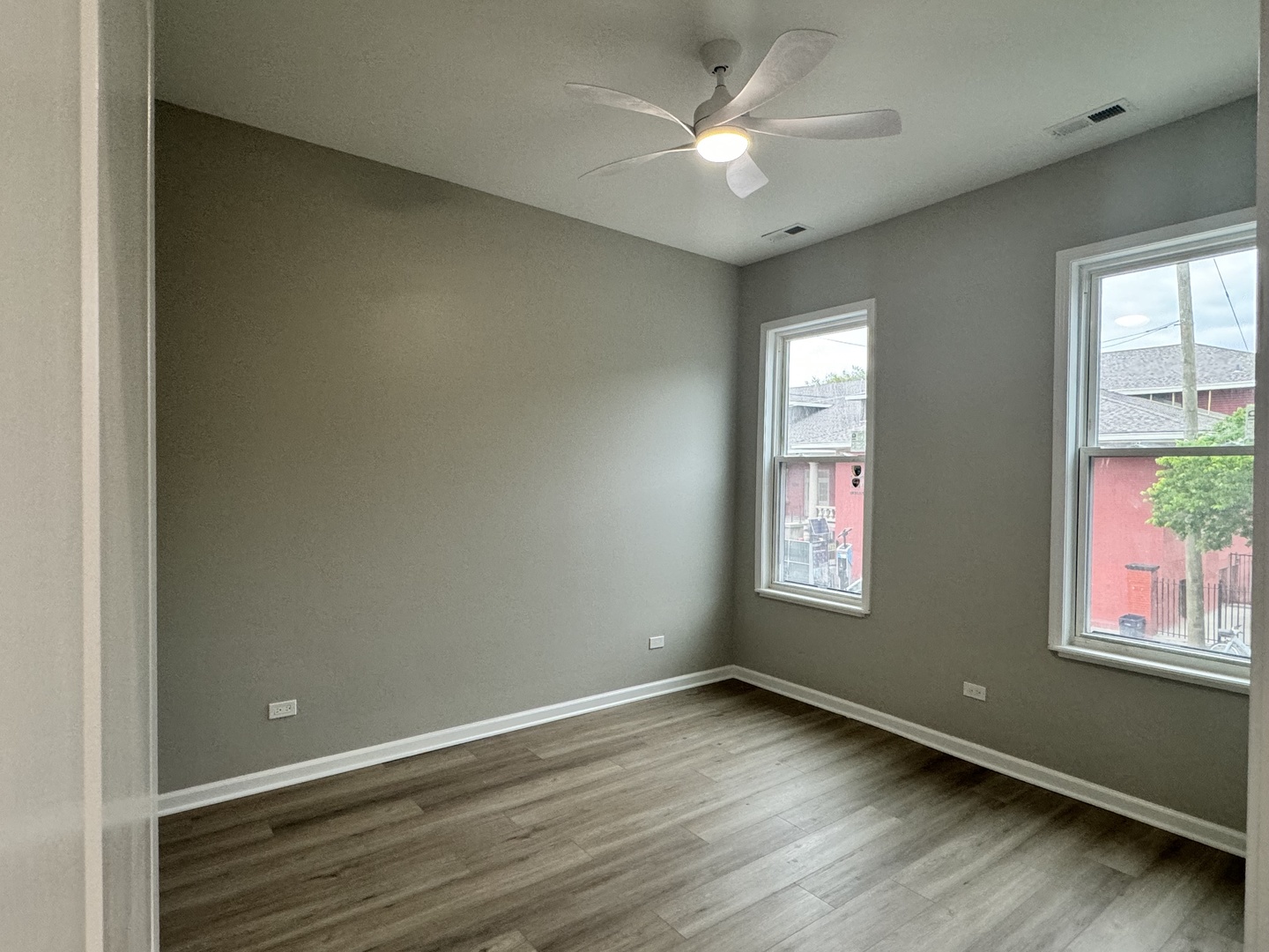 1943 S May Street 1C