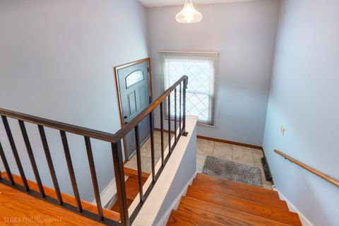 Tiny photo for Crystal Lake, IL 60014 (MLS # 12554697)