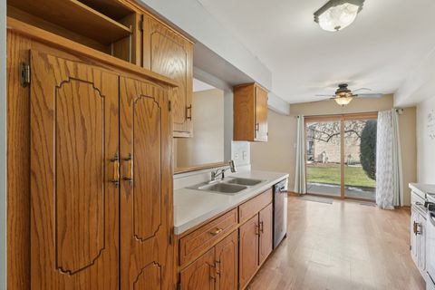 Tiny photo for 12539 S Quinn Drive #402, Alsip, IL 60803 (MLS # 12531904)