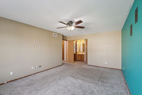 Tiny photo for 12539 S Quinn Drive #402, Alsip, IL 60803 (MLS # 12531904)