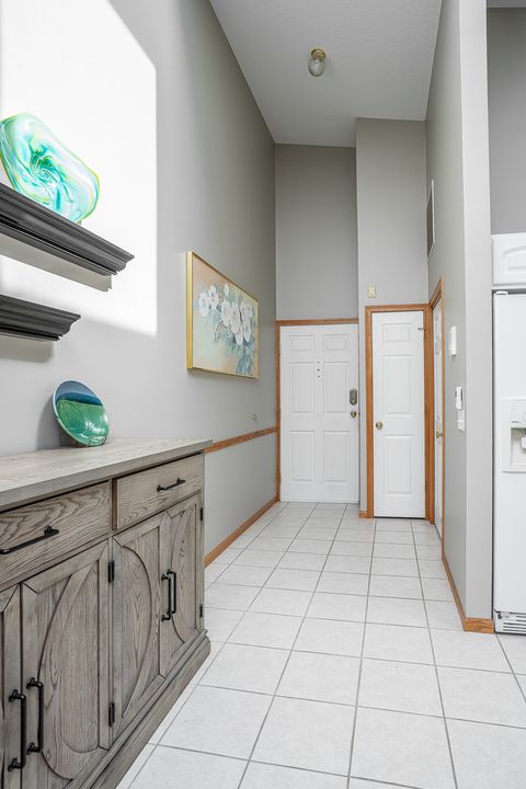 Tiny photo for 2958 Holiday Court #9, Bettendorf, IA 52722 (MLS # 12633235)