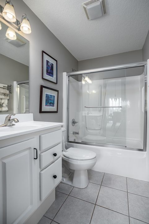 Tiny photo for 2958 Holiday Court #9, Bettendorf, IA 52722 (MLS # 12633235)