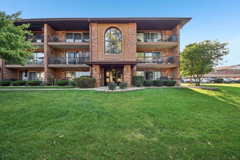 Photo of 11003 Stony Creek Drive #2A, Palos Hills, IL 60465 (MLS # 12761863)