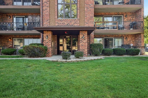 Tiny photo for 11003 Stony Creek Drive #2A, Palos Hills, IL 60465 (MLS # 12761863)