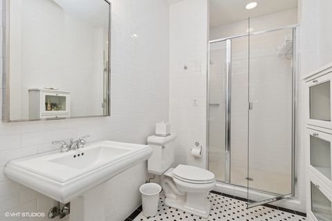 Tiny photo for 1733 S Prairie Avenue, Chicago, IL 60616 (MLS # 12467328)