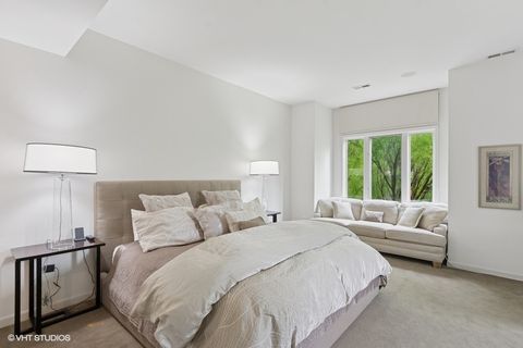 Tiny photo for 1733 S Prairie Avenue, Chicago, IL 60616 (MLS # 12467328)