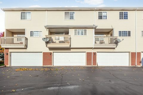 Tiny photo for 437 E Willow Street #437, Elburn, IL 60119 (MLS # 12510234)