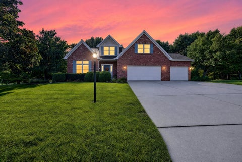 Photo of 9159 Deer Ridge Drive, Bloomington, IL 61705 (MLS # 12768684)