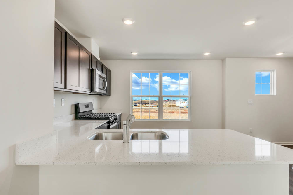 424 Lakeshore Court