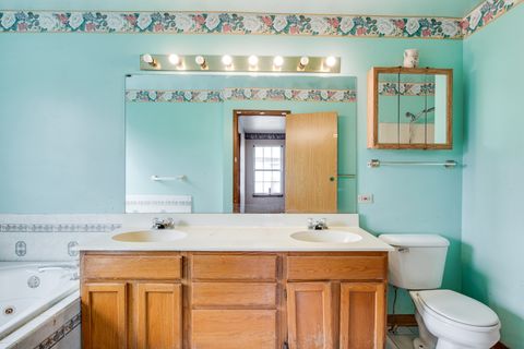 Tiny photo for 16456 Winding Creek Road, Plainfield, IL 60586 (MLS # 12621838)