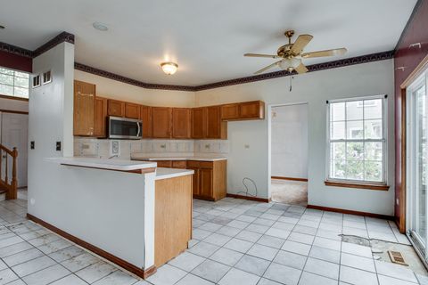 Tiny photo for 16456 Winding Creek Road, Plainfield, IL 60586 (MLS # 12621838)