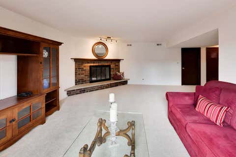 Tiny photo for 252 Millford Lane, Bloomingdale, IL 60108 (MLS # 12707686)