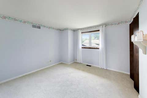 Tiny photo for 252 Millford Lane, Bloomingdale, IL 60108 (MLS # 12707686)