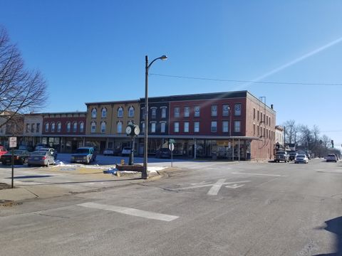 8 E Railroad Street 9 Sandwich IL 60548