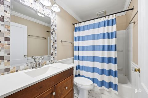 Tiny photo for 32988 N Meadow Road, Grayslake, IL 60030 (MLS # 12689844)