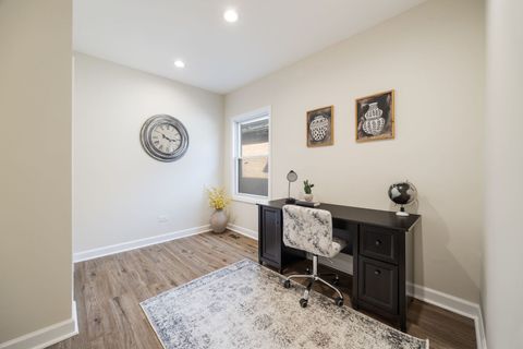 Tiny photo for 8429 S dante Avenue, Chicago, IL 60619 (MLS # 12581262)