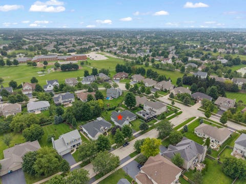Tiny photo for 2168 Whitetail Drive, Aurora, IL 60503 (MLS # 12730147)