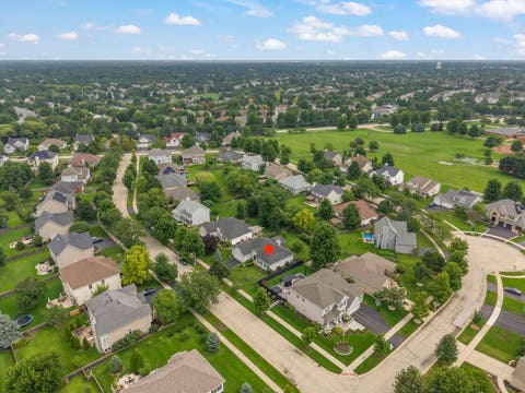Tiny photo for 2168 Whitetail Drive, Aurora, IL 60503 (MLS # 12730147)