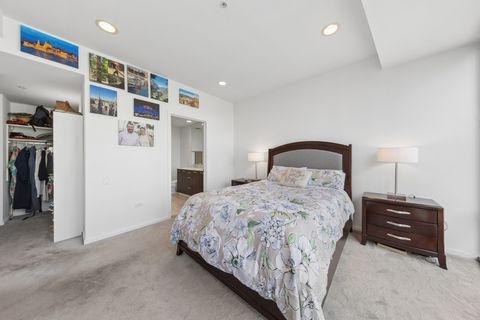 Tiny photo for 240 E Illinois Street #2610, Chicago, IL 60611 (MLS # 12619746)