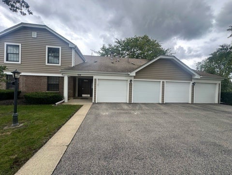 Photo of 109 Sussex Circle #C1, Schaumburg, IL 60193 (MLS # 12767550)