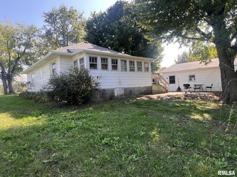 Tiny photo for 12563 Saraville Road, Marion, IL 62959 (MLS # QC4268516)
