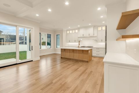 Tiny photo for 845 S Colfax Avenue, Elmhurst, IL 60126 (MLS # 12635551)